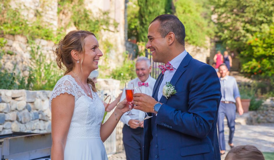 Le mariage de Bernard et Cyrielle à Nyons, Drôme