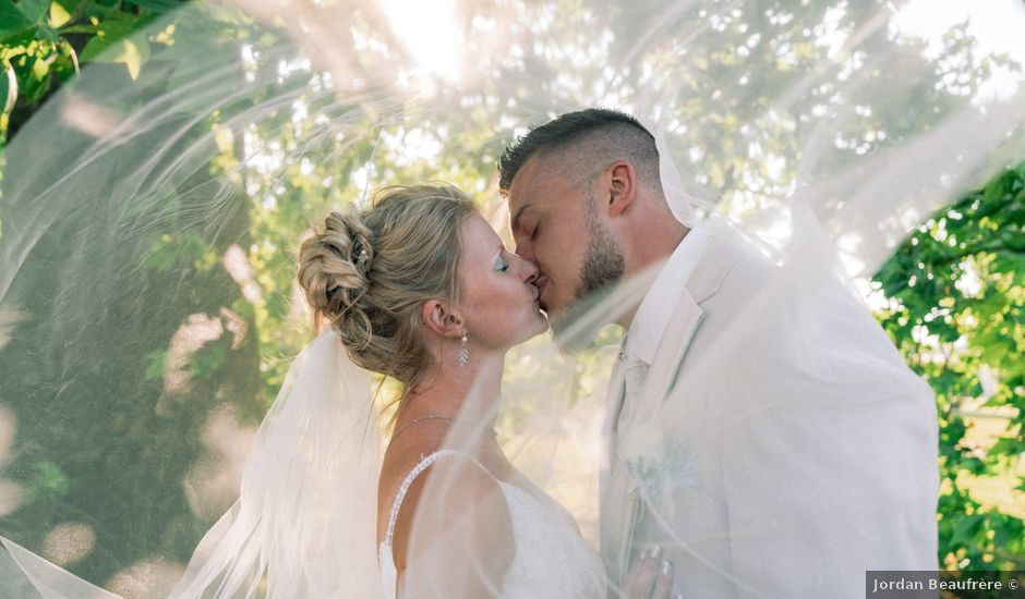 Le mariage de Anthony et Tiffaine à Villers-Cotterêts, Aisne