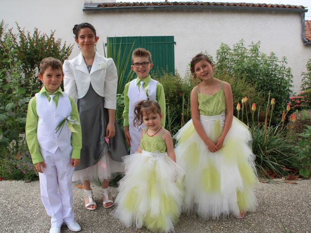 Le mariage de Sylvain et Lyse à Saint-Pierre-d&apos;Oléron, Charente Maritime 44