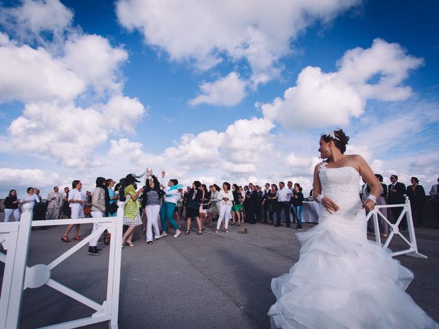 Le mariage de Sylvain et Lyse à Saint-Pierre-d&apos;Oléron, Charente Maritime 98