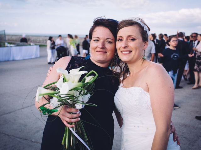 Le mariage de Sylvain et Lyse à Saint-Pierre-d&apos;Oléron, Charente Maritime 99