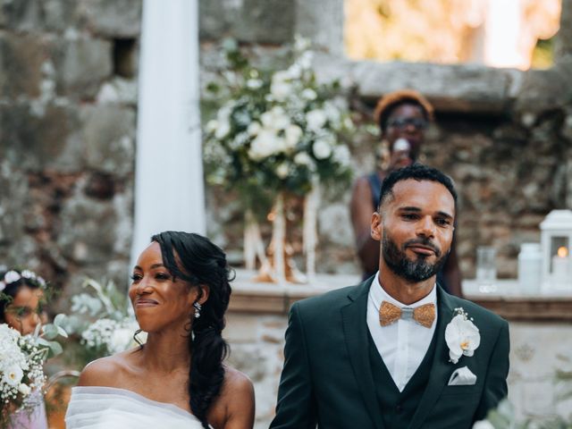 Le mariage de Nicolas et Johanne à Aubergenville, Yvelines 10