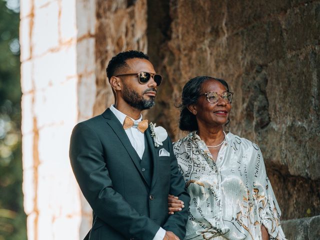 Le mariage de Nicolas et Johanne à Aubergenville, Yvelines 57