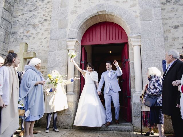 Le mariage de  Laurent  et Clotilde  à Saint-Junien-les-Combes, Haute-Vienne 20