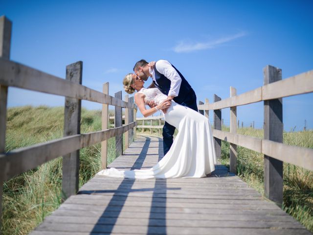 Le mariage de Christophe et Cindy à Le Maisnil, Nord 60