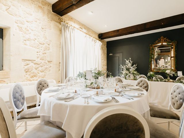 Le mariage de Yann et Gaëlla à Barsac, Gironde 59