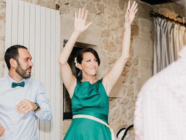 Le mariage de Yann et Gaëlla à Barsac, Gironde 85