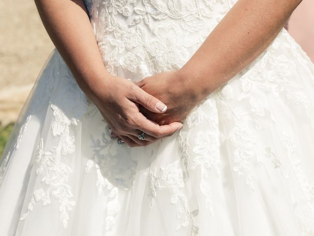 Le mariage de Loïc et Amélie à Bellême, Orne 24