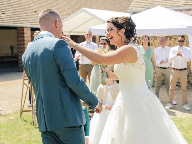 Le mariage de Loïc et Amélie à Bellême, Orne 43