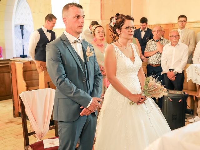 Le mariage de Loïc et Amélie à Bellême, Orne 81