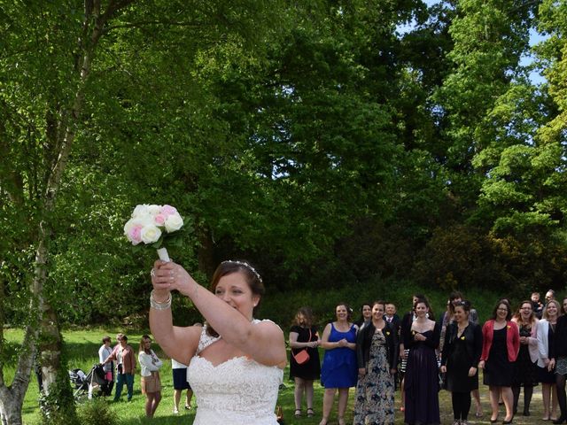 Le mariage de Romain et Coralie à Créhen, Côtes d&apos;Armor 42