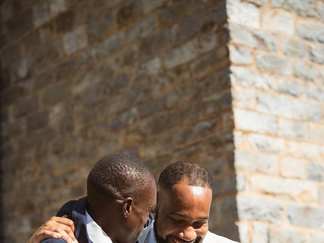 Le mariage de Traoré et Camille à Châteaubourg, Ardèche 6