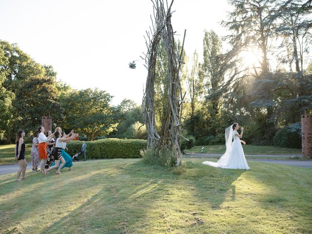 Le mariage de Traoré et Camille à Châteaubourg, Ardèche 19