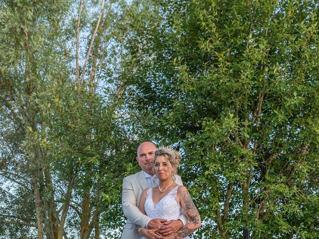 Le mariage de Ludovic et Maryline à Chevagnes, Allier 16