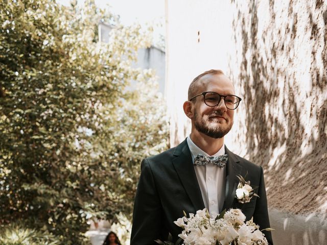 Le mariage de Yann et Djena à Pernes-les-Fontaines, Vaucluse 16