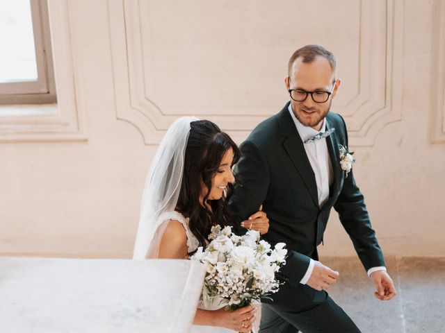 Le mariage de Yann et Djena à Pernes-les-Fontaines, Vaucluse 17
