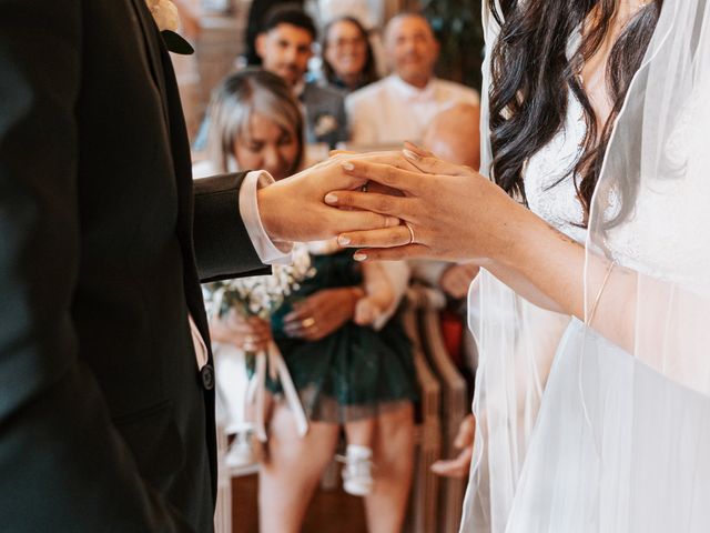 Le mariage de Yann et Djena à Pernes-les-Fontaines, Vaucluse 20