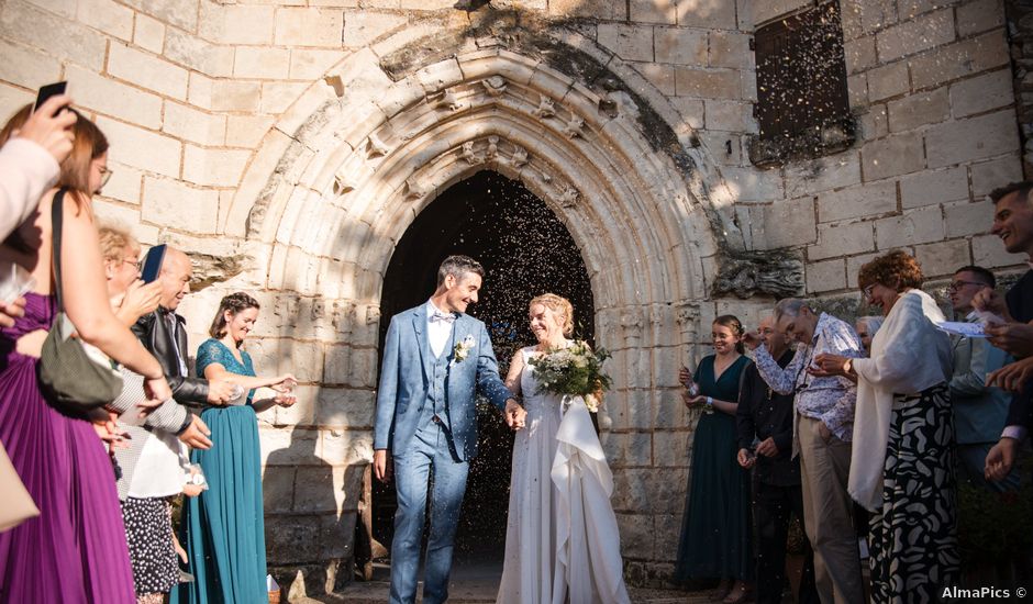 Le mariage de Xavier et Aurore à Loudun, Vienne