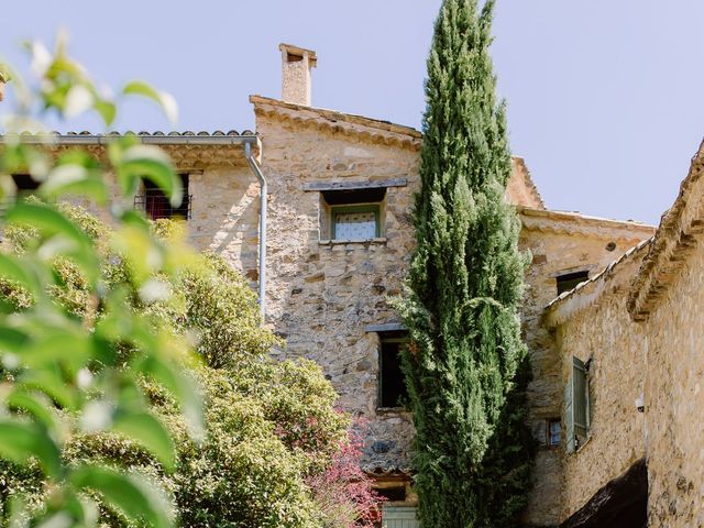 Le mariage de Hippolyte et Zoé à Nyons, Drôme 32