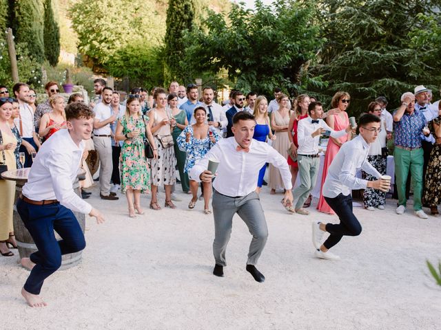 Le mariage de Hippolyte et Zoé à Nyons, Drôme 83