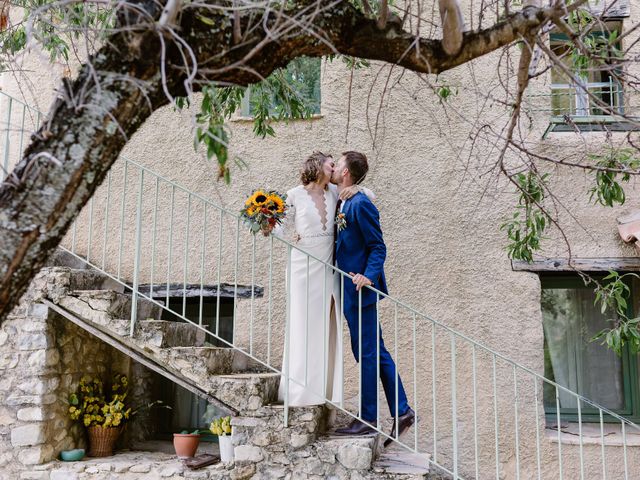 Le mariage de Hippolyte et Zoé à Nyons, Drôme 93