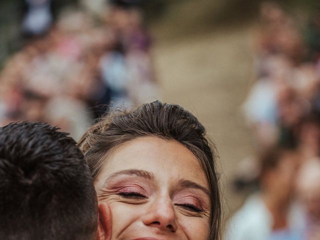 Le mariage de Karim et Eva à Nasbinals, Lozère 15