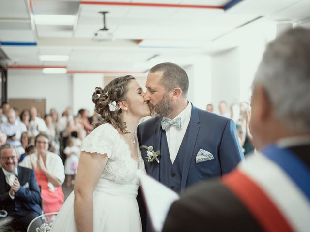 Le mariage de Thierry et Aurélie à Mezel, Puy-de-Dôme 22