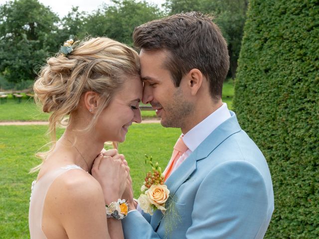 Le mariage de Jérémy et Aurélie à Vichy, Allier 7