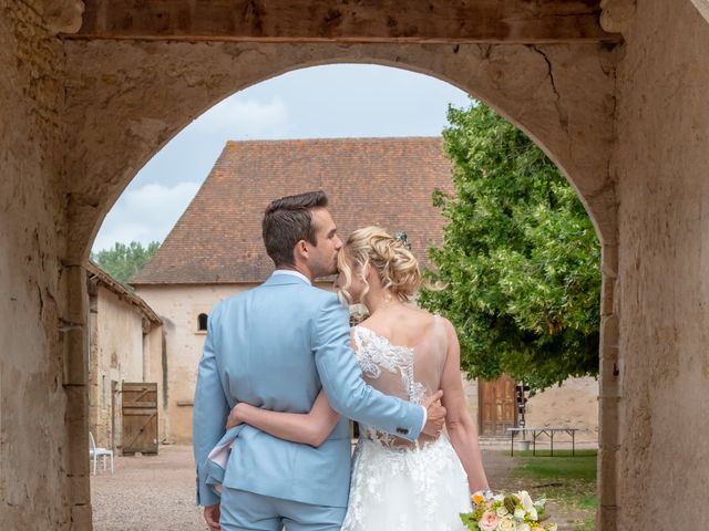 Le mariage de Jérémy et Aurélie à Vichy, Allier 10