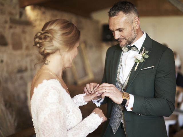 Le mariage de Laurent et Pauline à Blond, Haute-Vienne 58