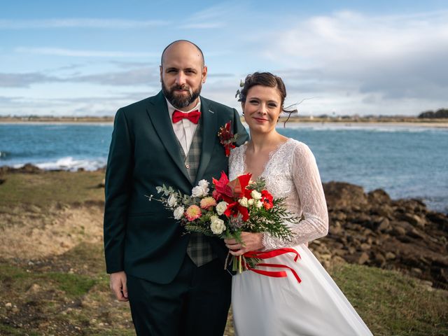 Le mariage de Mathieu et Manon à Penmarch, Finistère 1