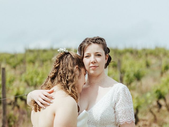 Le mariage de Marine et Léa à Berrie, Vienne 25