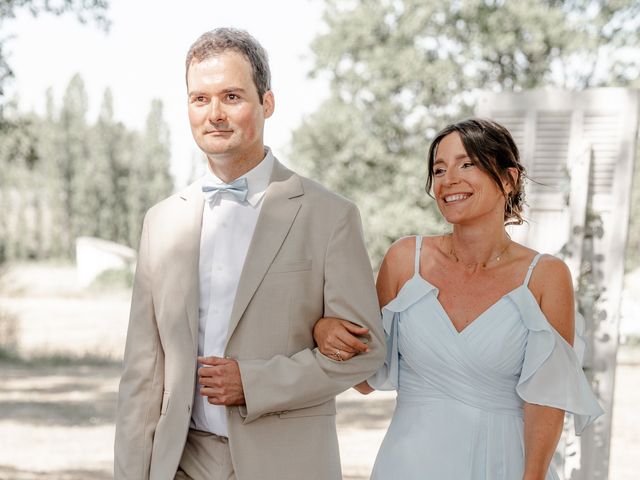 Le mariage de Kevin et Lea à Saint-Maximin-la-Sainte-Baume, Var 24