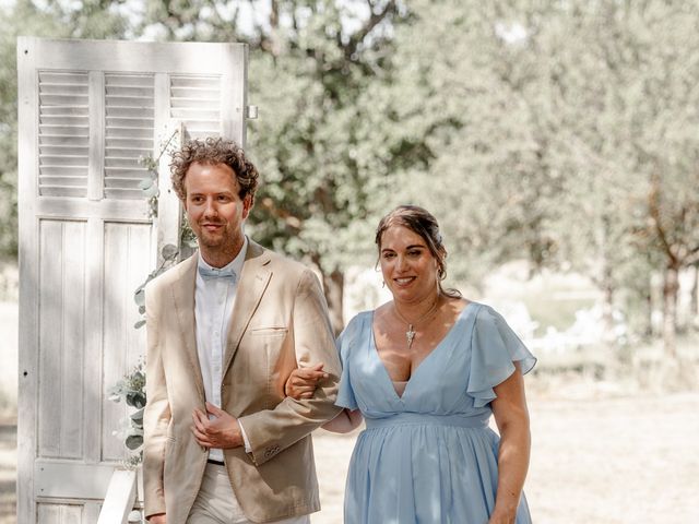 Le mariage de Kevin et Lea à Saint-Maximin-la-Sainte-Baume, Var 25