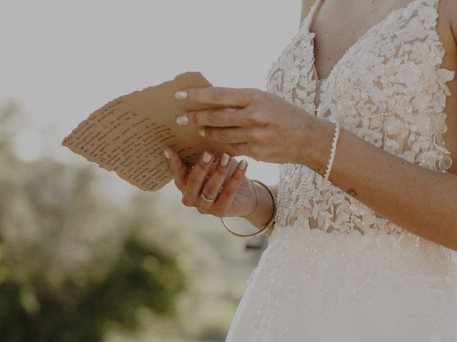 Le mariage de Romain et Laura à Laudun-l'Ardoise, Gard 47