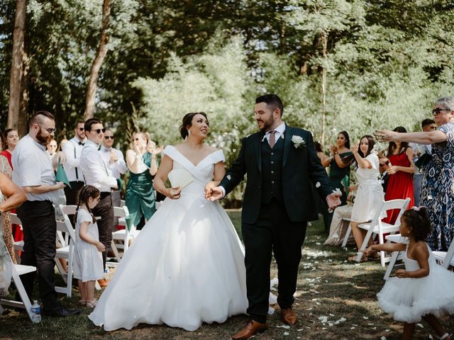 Le mariage de Guylain et Inès à Saint-Thomas-en-Royans, Drôme 38