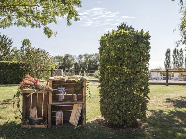 Le mariage de Andy et Sariana à Tours, Indre-et-Loire 69