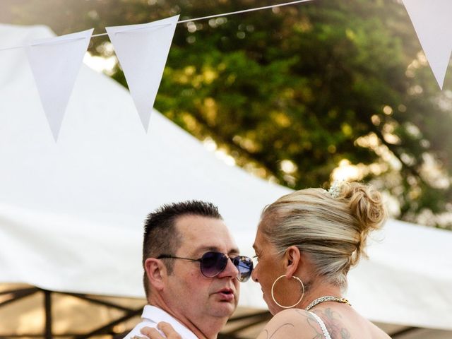 Le mariage de Jacky et Véronique à Saint-Jean-de-Monts, Vendée 6