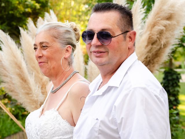 Le mariage de Jacky et Véronique à Saint-Jean-de-Monts, Vendée 12