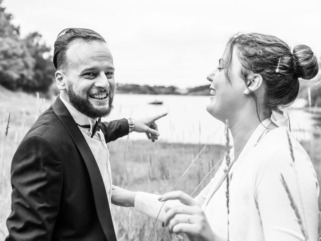 Le mariage de Marie et Hamdi à Salles-Curan, Aveyron 4