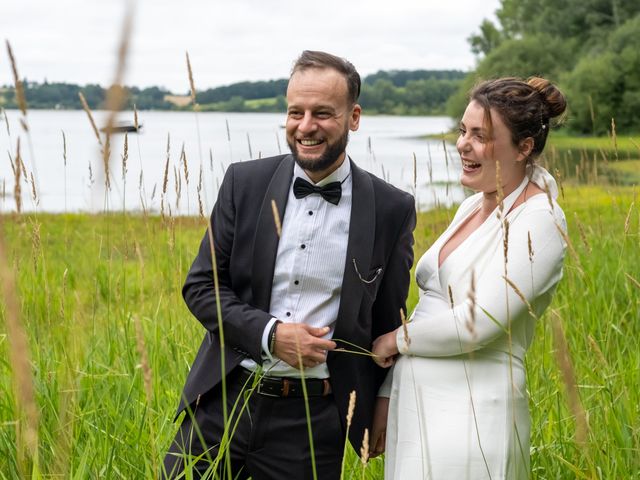 Le mariage de Marie et Hamdi à Salles-Curan, Aveyron 5