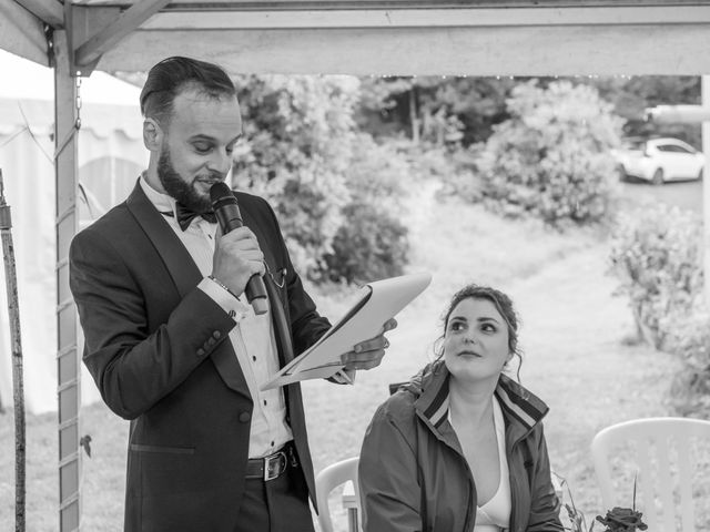 Le mariage de Marie et Hamdi à Salles-Curan, Aveyron 18