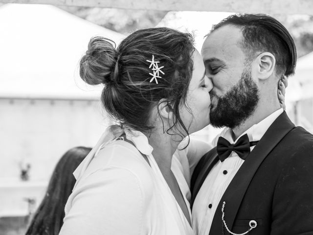 Le mariage de Marie et Hamdi à Salles-Curan, Aveyron 21