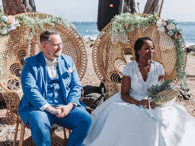 Le mariage de Gabriel et Nadjati à Saint-Pierre, La Réunion 43