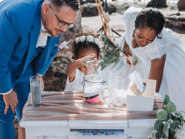 Le mariage de Gabriel et Nadjati à Saint-Pierre, La Réunion 44