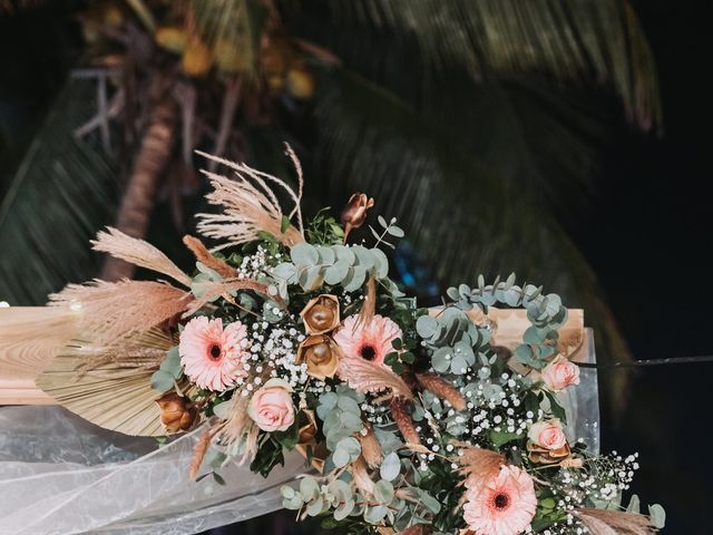 Le mariage de Gabriel et Nadjati à Saint-Pierre, La Réunion 73