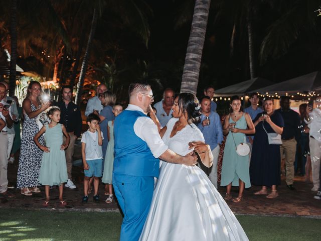 Le mariage de Gabriel et Nadjati à Saint-Pierre, La Réunion 79