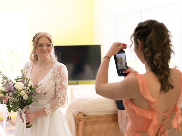Le mariage de Adrien et Julie à Roche, Isère 2