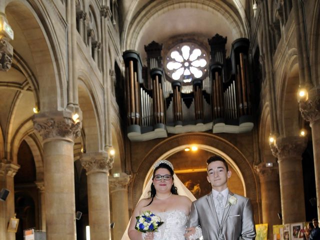 Le mariage de Luc et Emilie à Mâcon, Saône et Loire 23