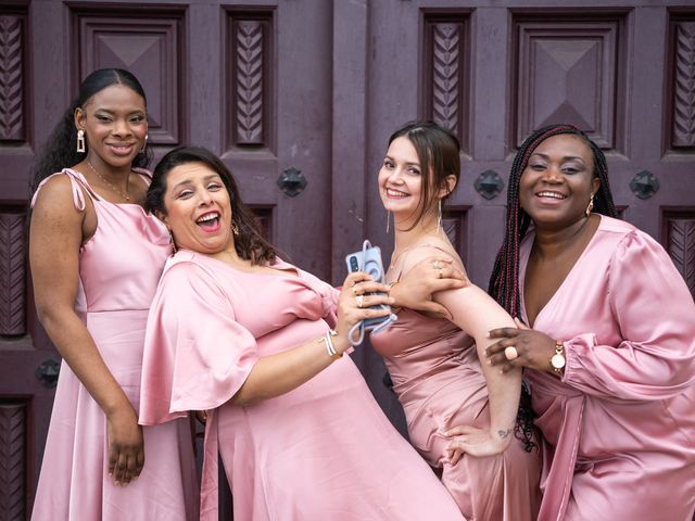 Le mariage de Melinda et Maverick à Paris, Paris 11